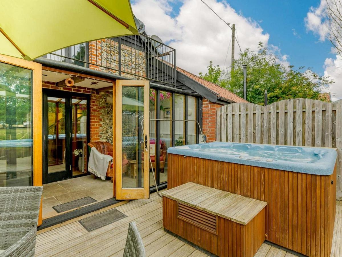 16Th Century Cartlodge With Private Hot Tub Diss Exteriér fotografie